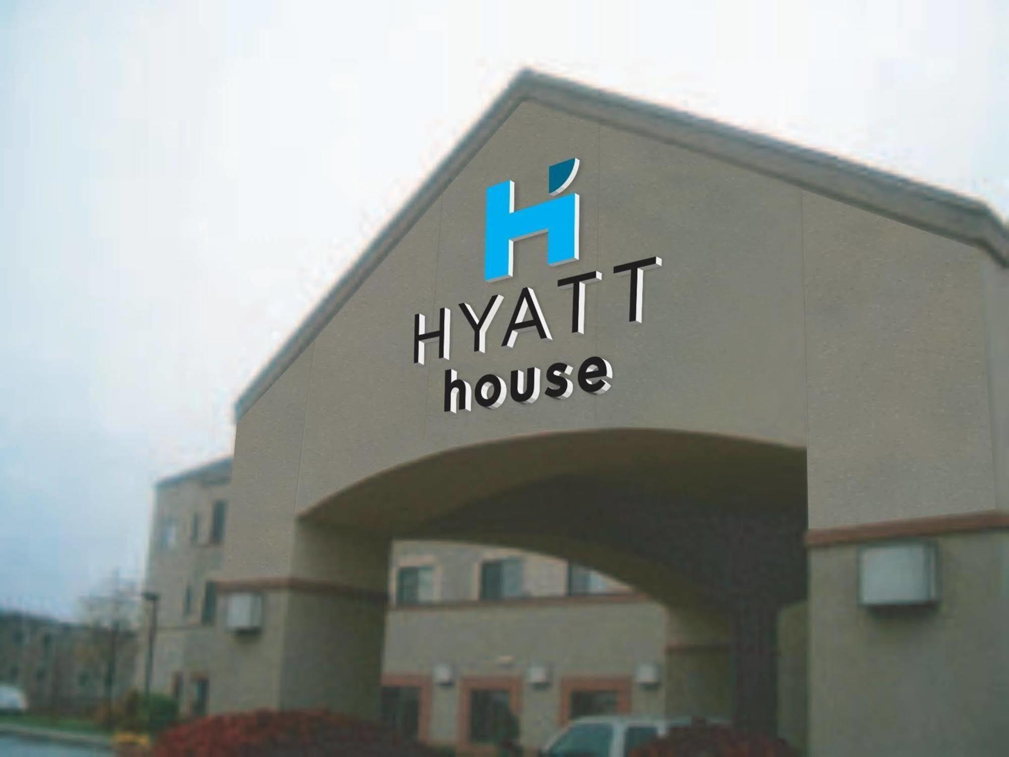 Hyatt House Boston Waltham Ξενοδοχείο Εξωτερικό φωτογραφία